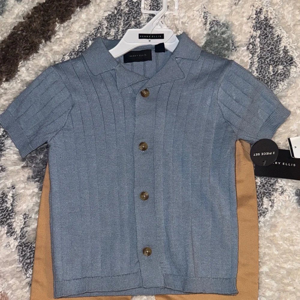 Perry Ellis - Picture 3 of 6